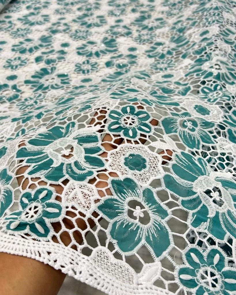Guipure chemical lace fabric